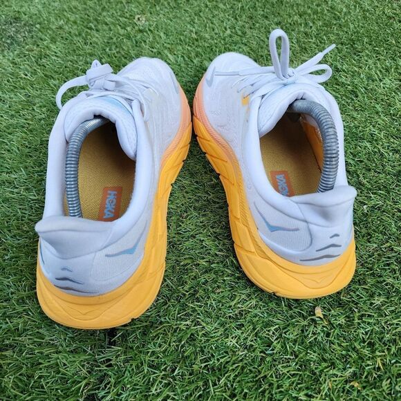 HOKA ARAHI 6 - Womens Athletic Shoes - SIZE 8.5D WIDE - Picture 5 of 9